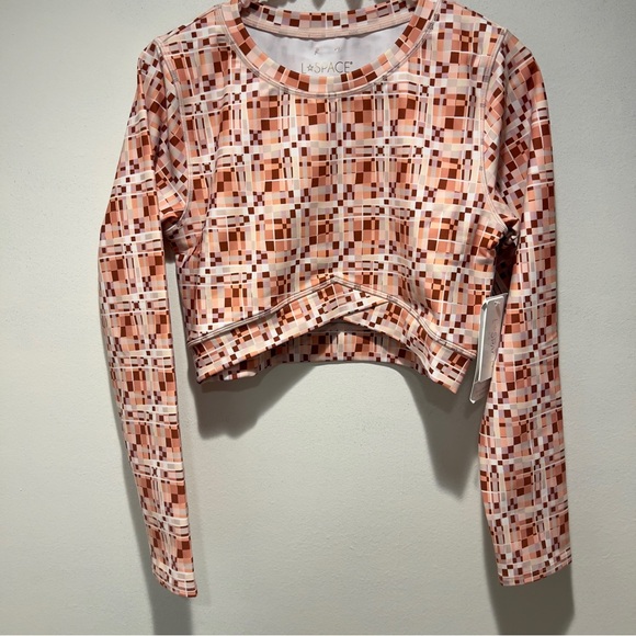 L Space Aim High Pink Peach Long Sleeve Crop Top Size XL NWT - Picture 2 of 9